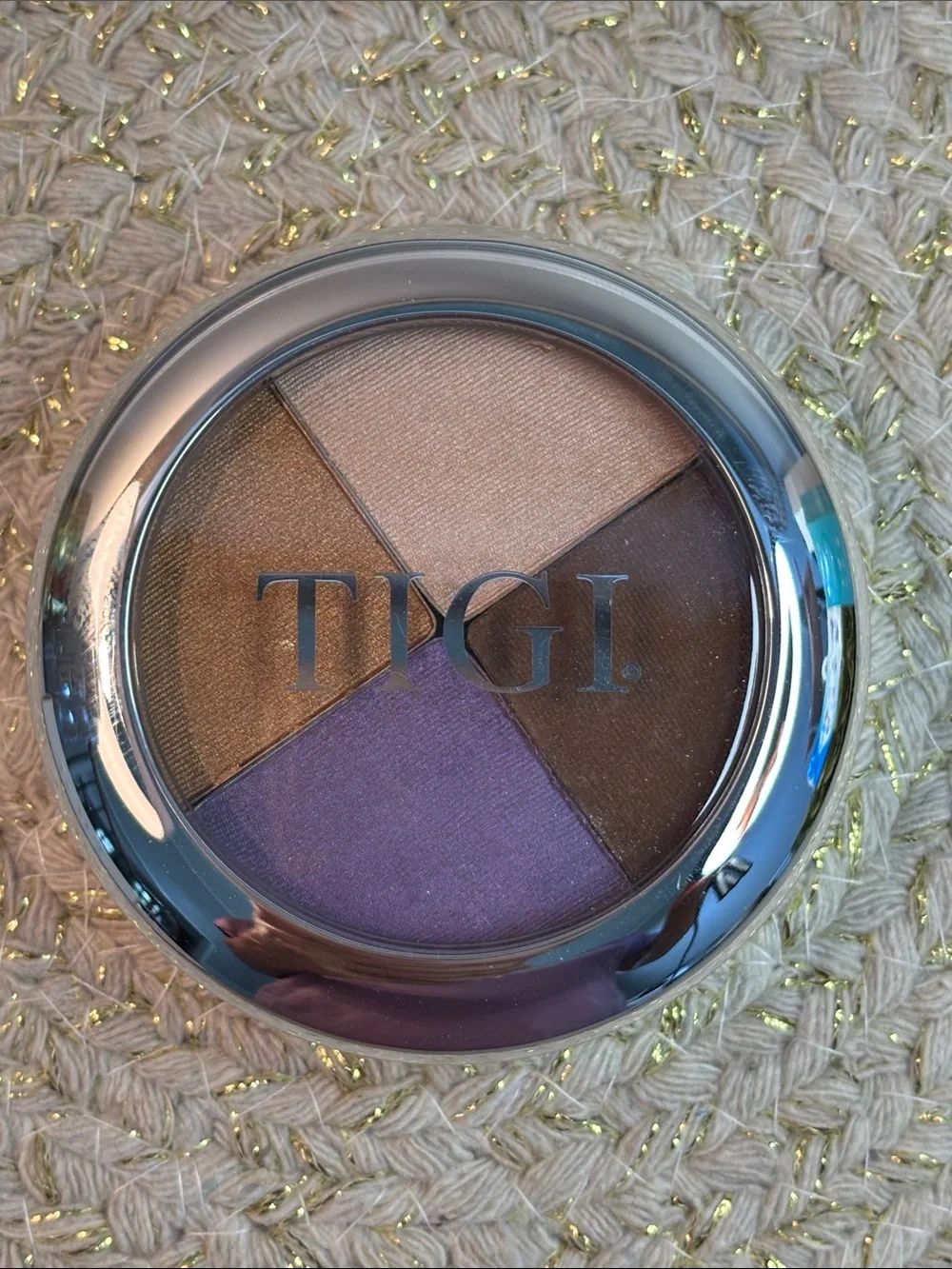 TIGI High Density Quad Eyeshadow Matte & Shimmer, Posh